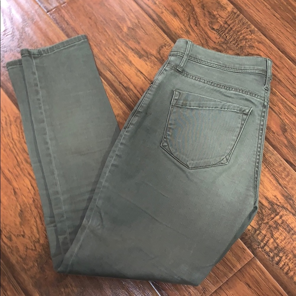 Express Pants - Picture 4 of 4